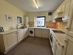 Photo 7- click for photo gallery